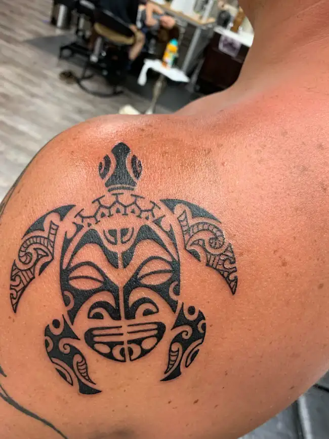 What Does a Polynesian Turtle Tattoo Symbolize?